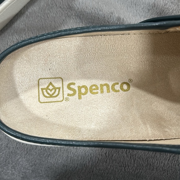 NWOT Spenco slip on green suede shoes with bow. Size 8 1/2. Excellent condition - Picture 5 of 6